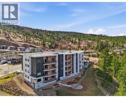 4pc Bathroom - 1844 Qu'appelle Boulevard Unit# 307, Kamloops, BC V2E0A8 Photo 7