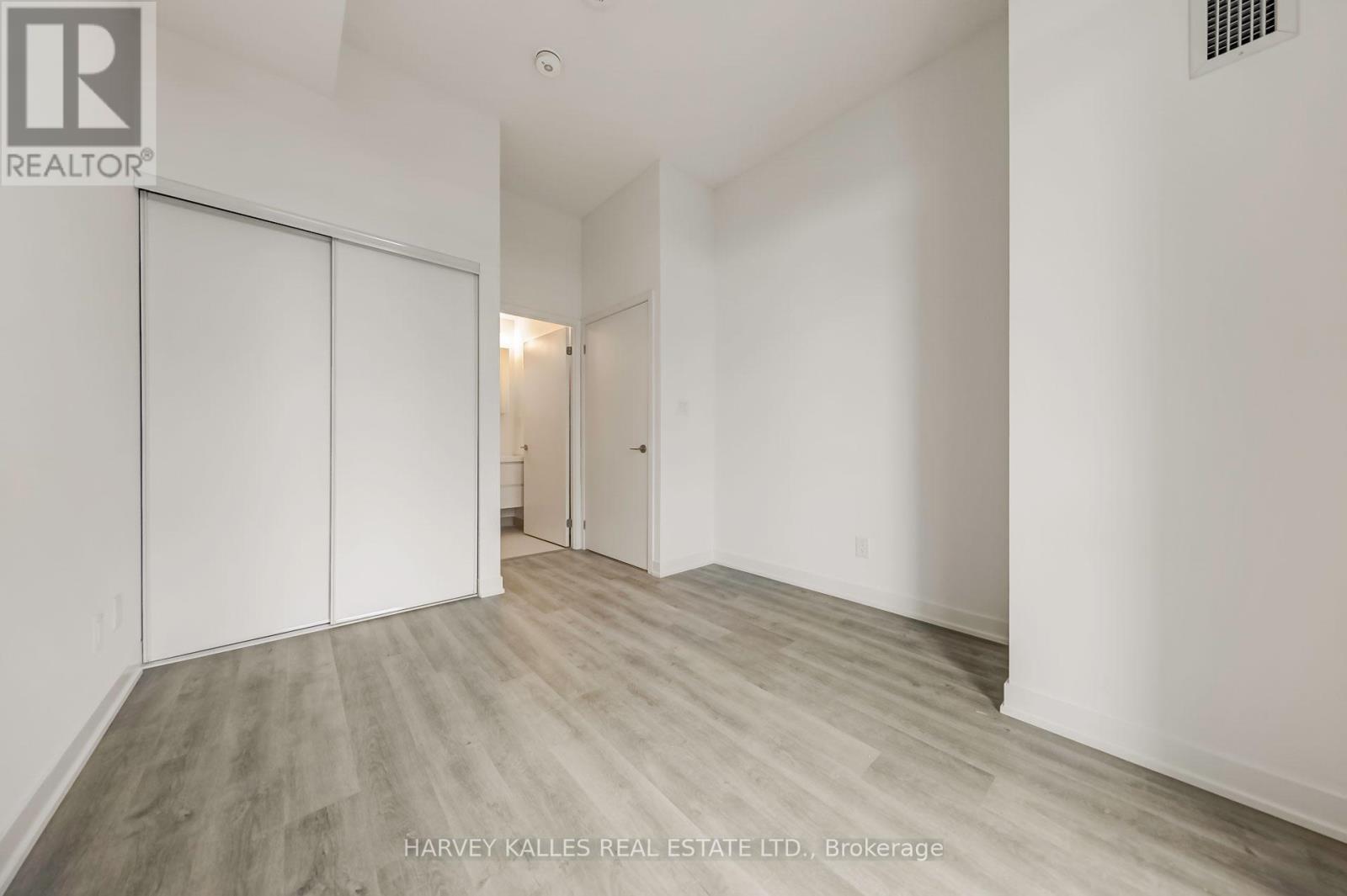 #1006 8119 BIRCHMOUNT ROAD - 25