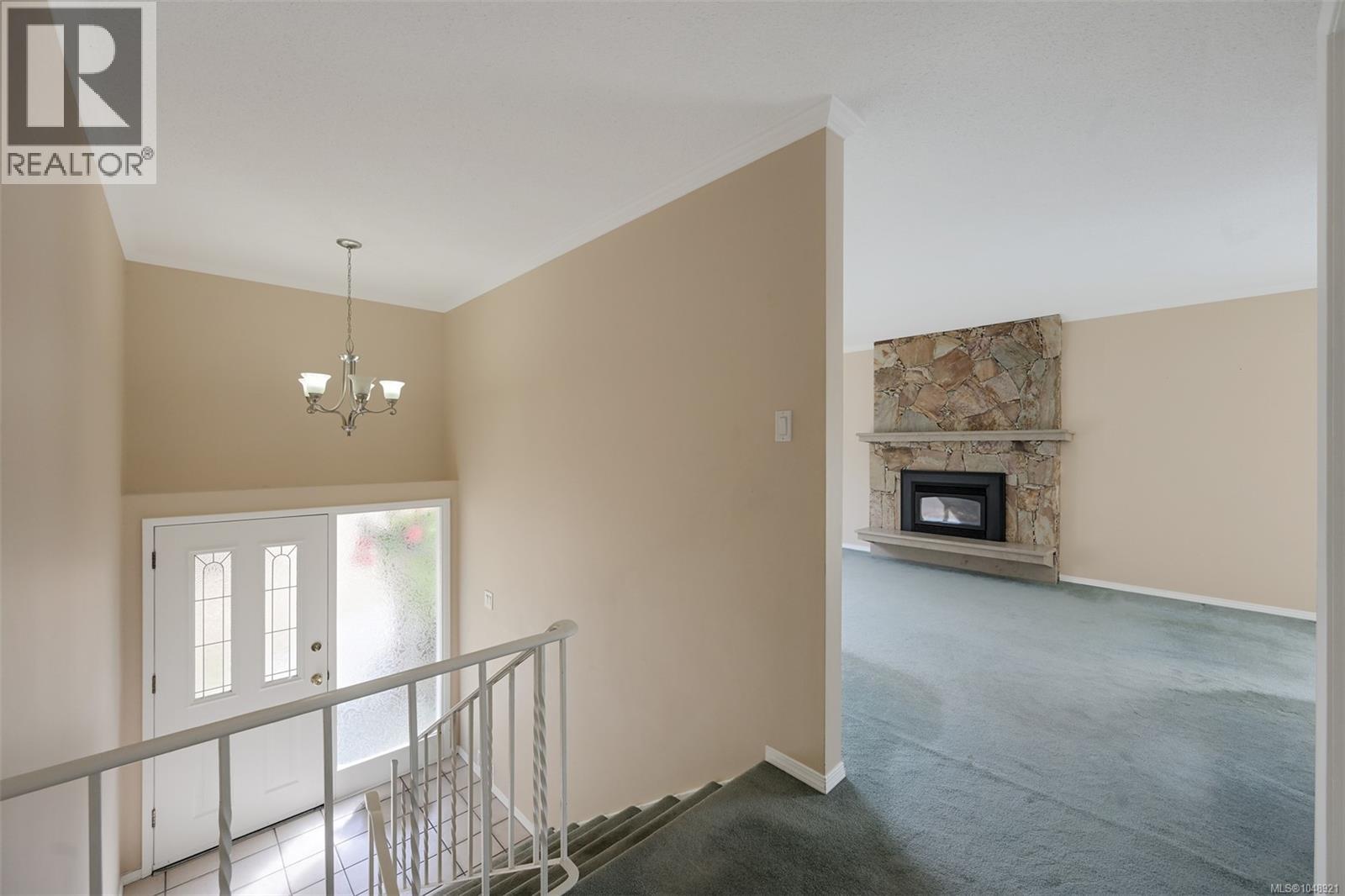 4218 Thornhill Cres - Image 11
