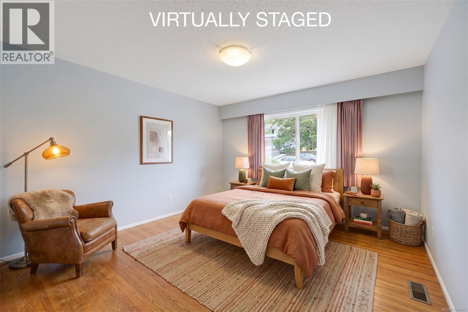 4218 Thornhill Cres - 29