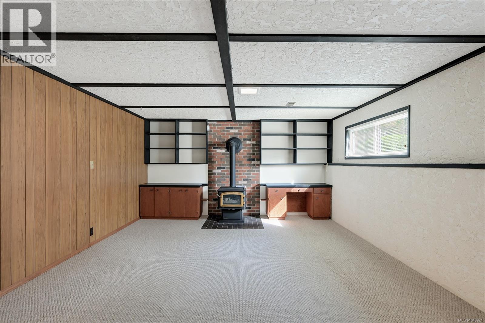 4218 Thornhill Cres - Image 39