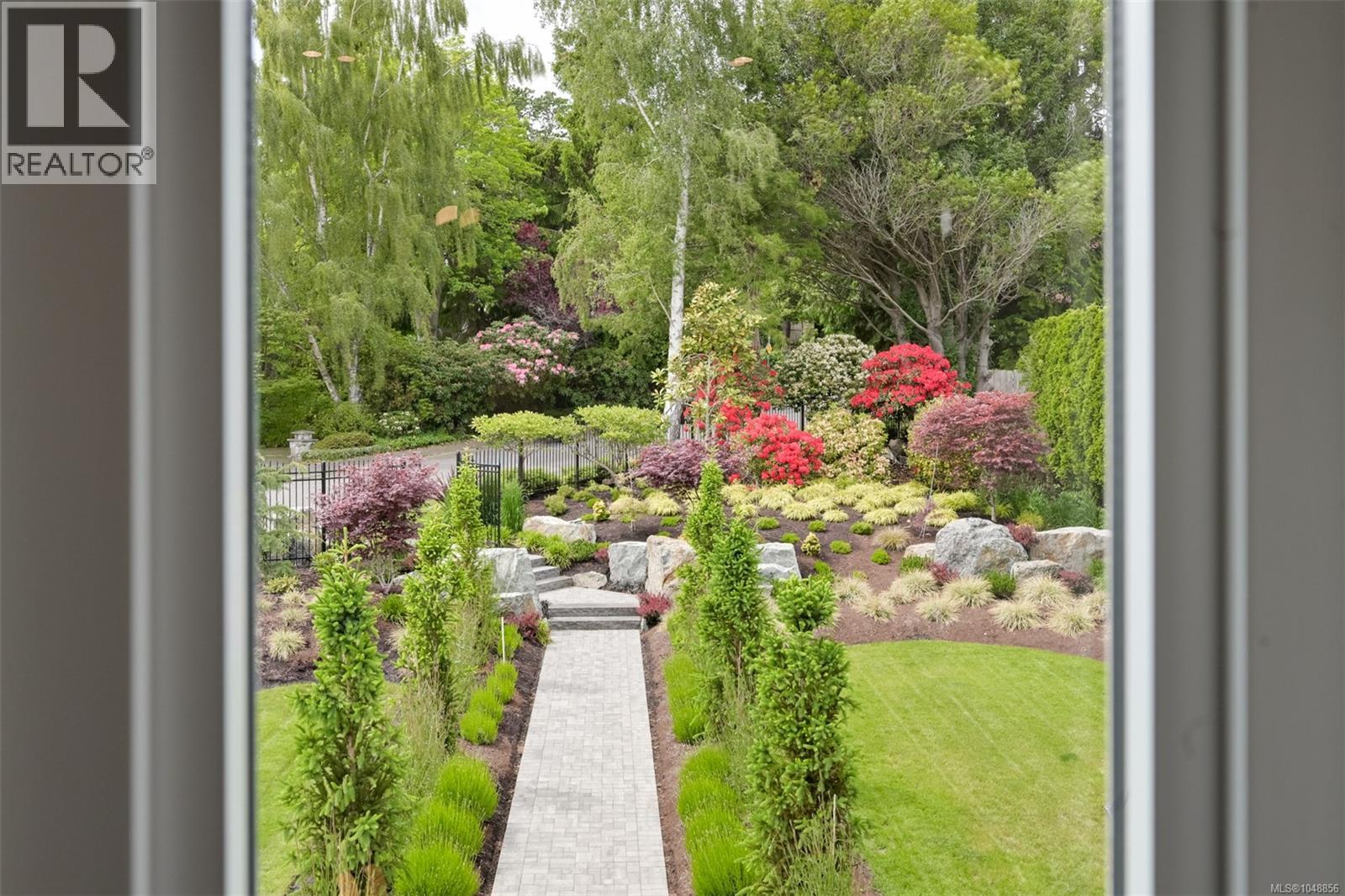 3075 Devon Rd - Image 24