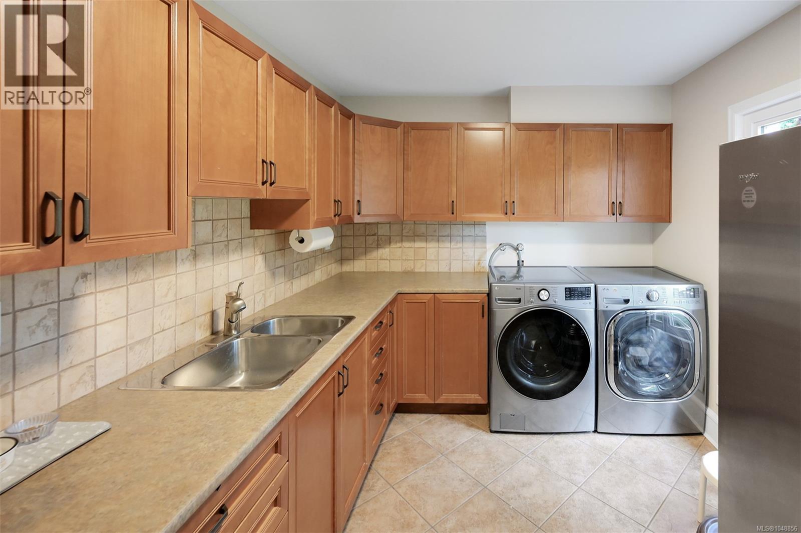3075 Devon Rd - 37