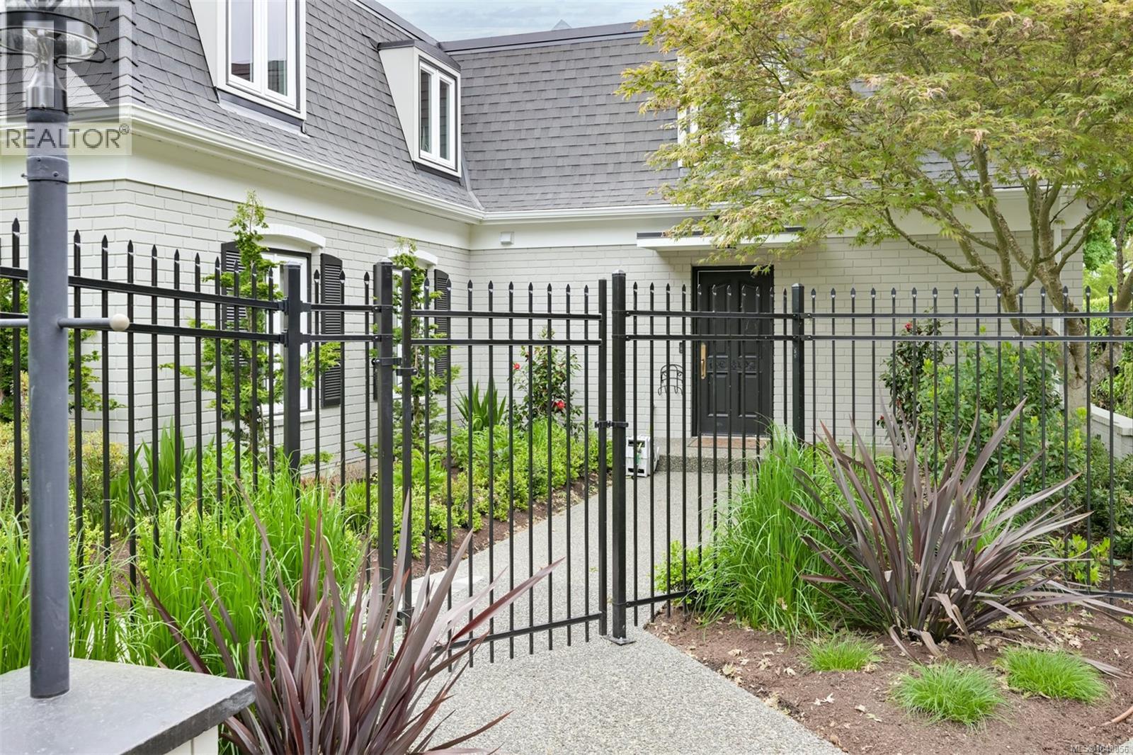 3075 Devon Rd - 53