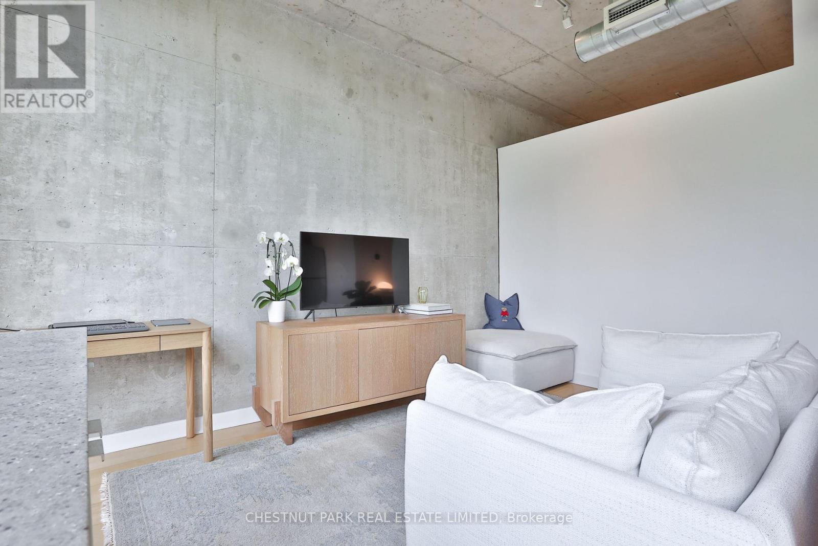 #414 369 SORAUREN AVENUE - 11