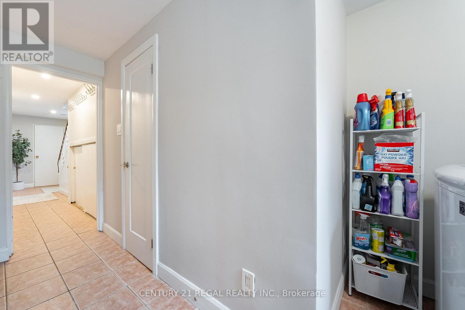21 BURLINGAME ROAD - 36