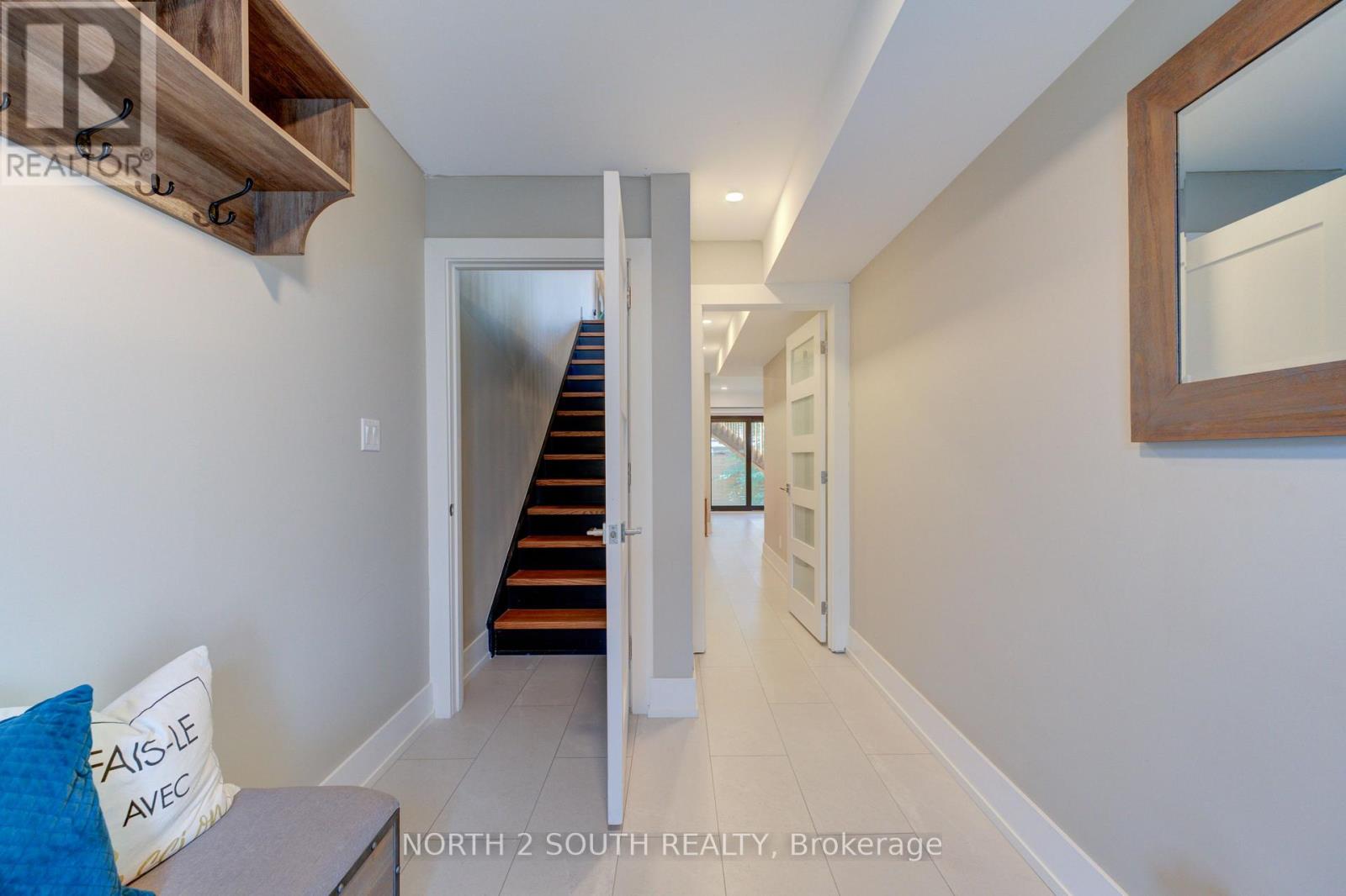 B - 3 SPRING LANE, Brantford — photo 4