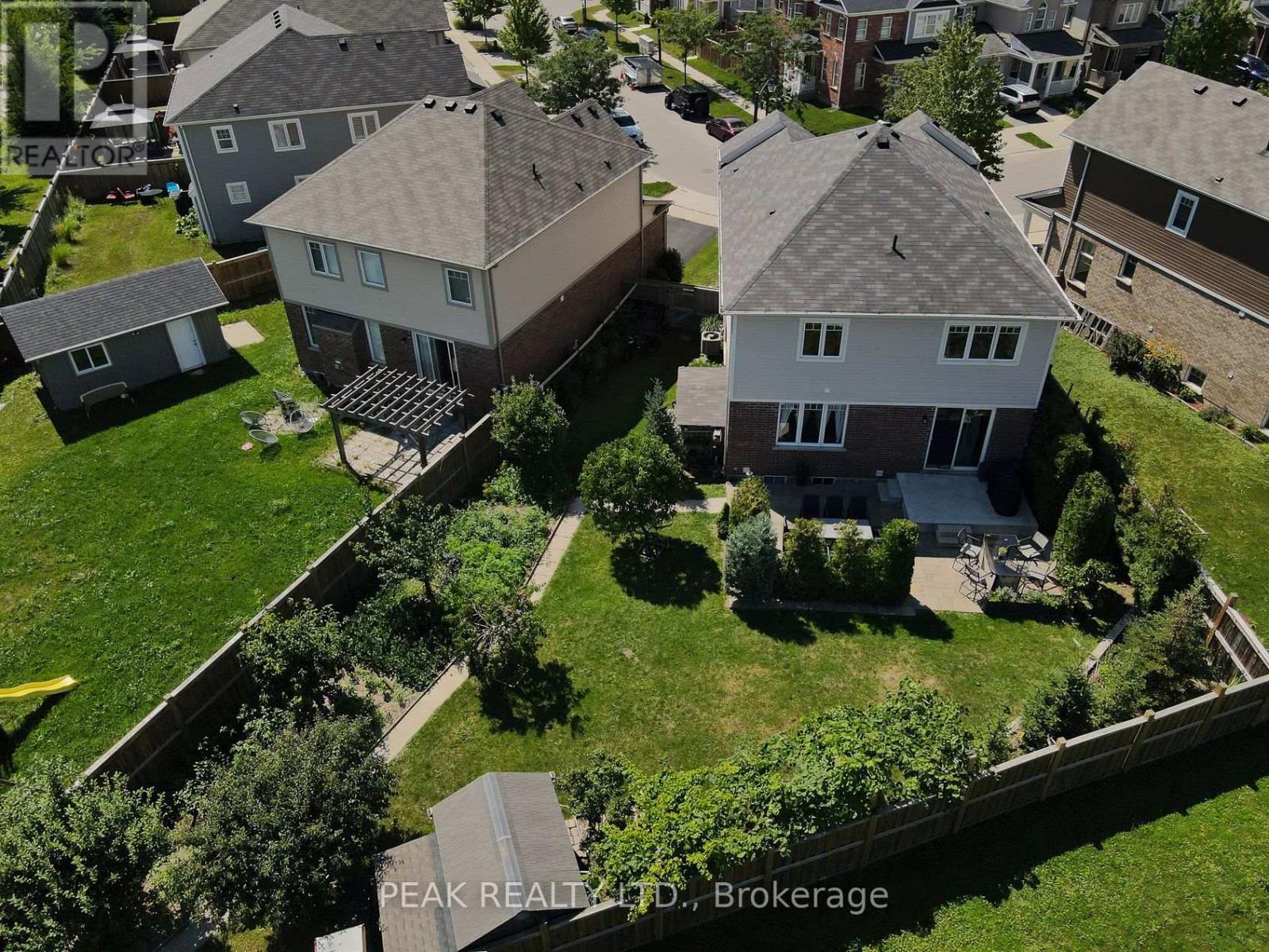 330 GROVEHILL CRESCENT - 42