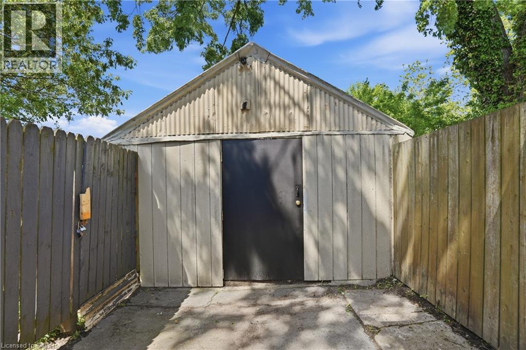 15 KENT Street - 18