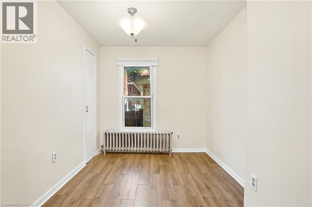 15 KENT Street - Image 10
