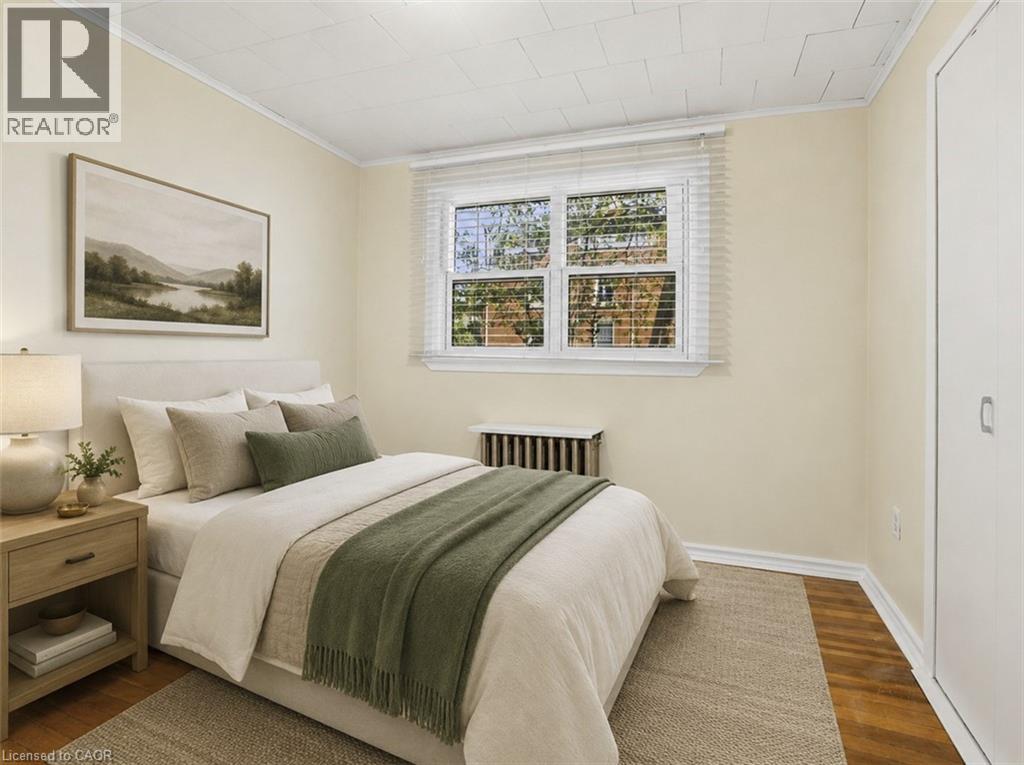 15 KENT Street - 11