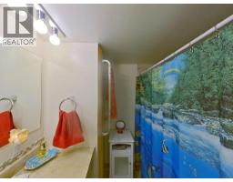 6-4420 Quebec Ave, Powell River, BC V8A5L5 Photo 19