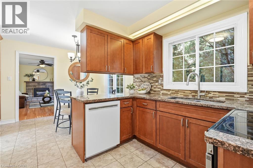 1177 GRAND Boulevard - 12