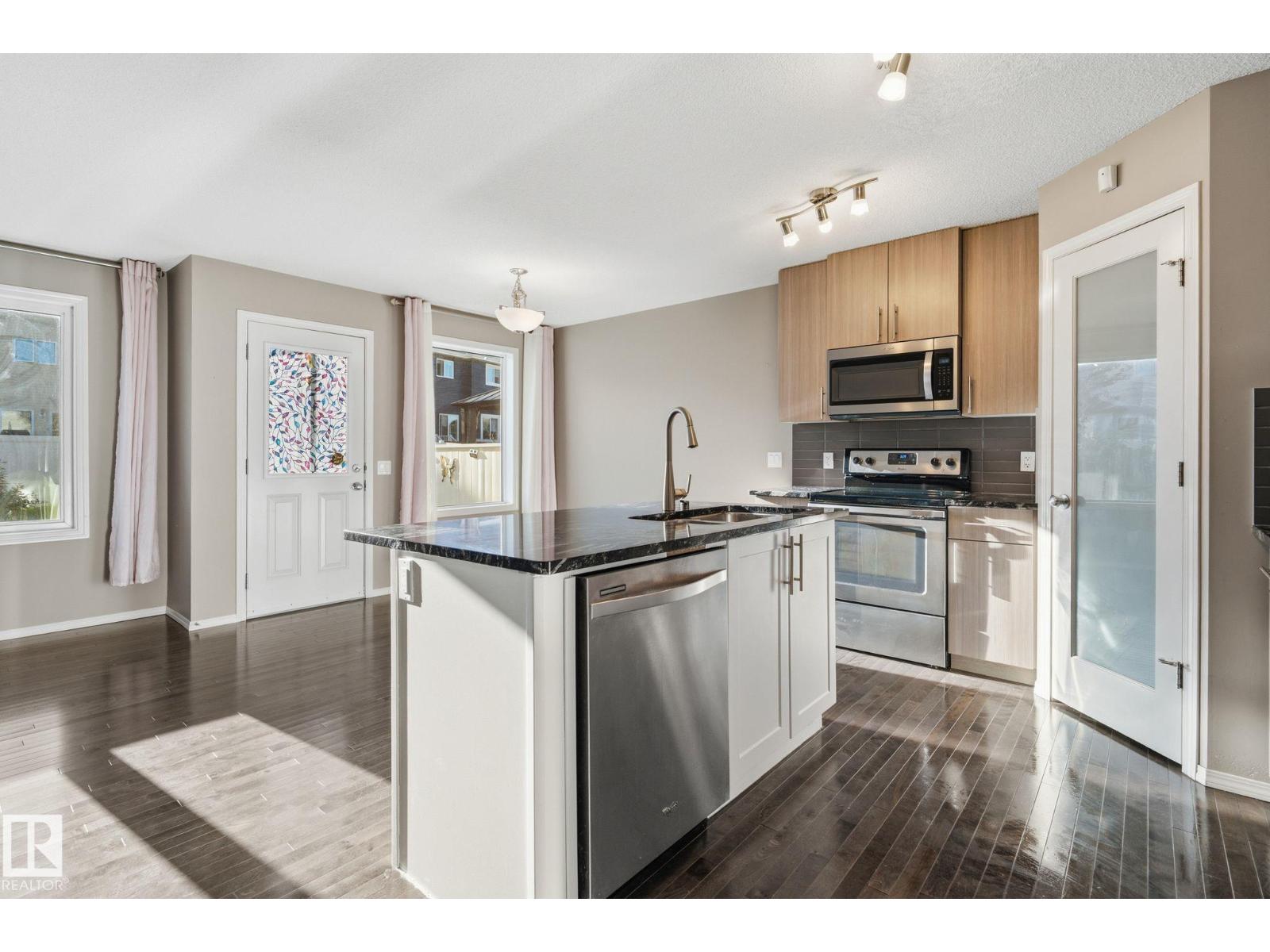 16822 52 ST NW, Edmonton — photo 7