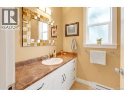 1848 Norbury Rd, Shawnigan Lake, BC V8H3B4 Photo 21