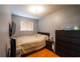 13389 Crestview Drive, Surrey, BC V3R6V3 Photo 13