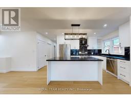 37 Markland Drive, Toronto, ON M9C1M9 Photo 15