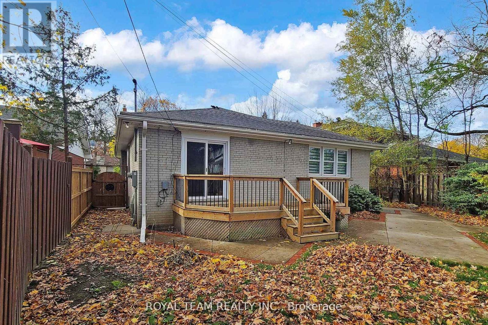37 MARKLAND DRIVE - 47