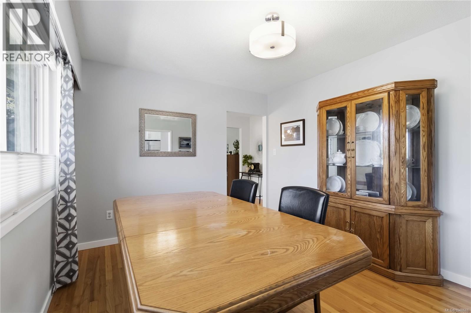  1909 Ferndale Road, Saanich