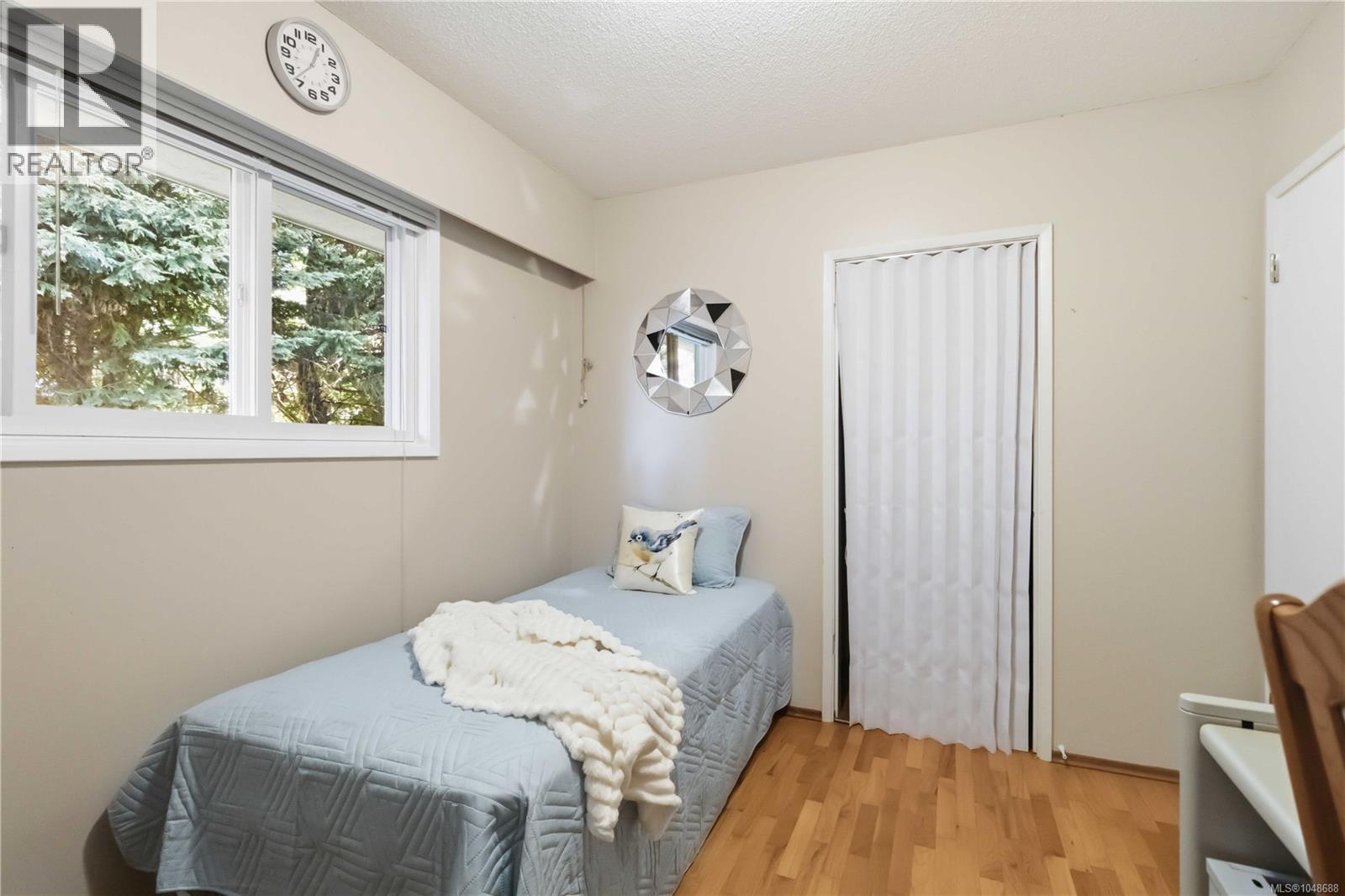 1909 Ferndale Rd - 29