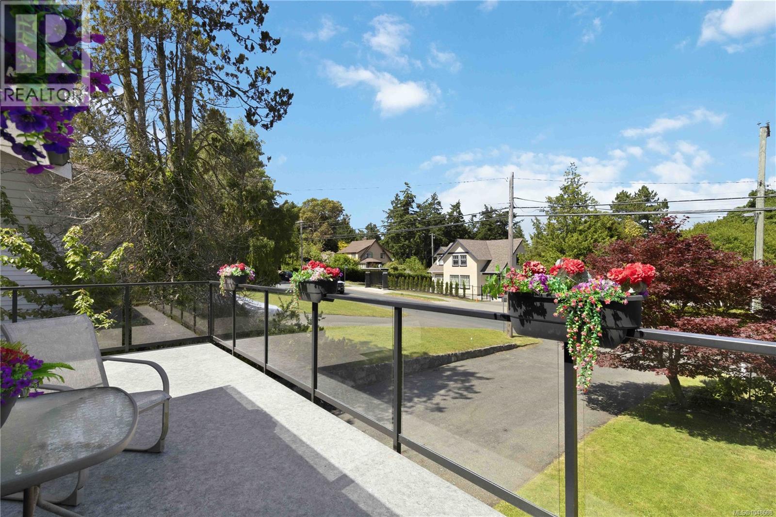 1909 Ferndale Rd - 45