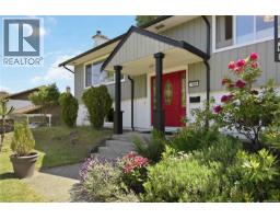 1909 Ferndale Rd, Saanich, BC V8N2Y4 Photo 51