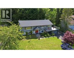 1909 Ferndale Rd, Saanich, BC V8N2Y4 Photo 55