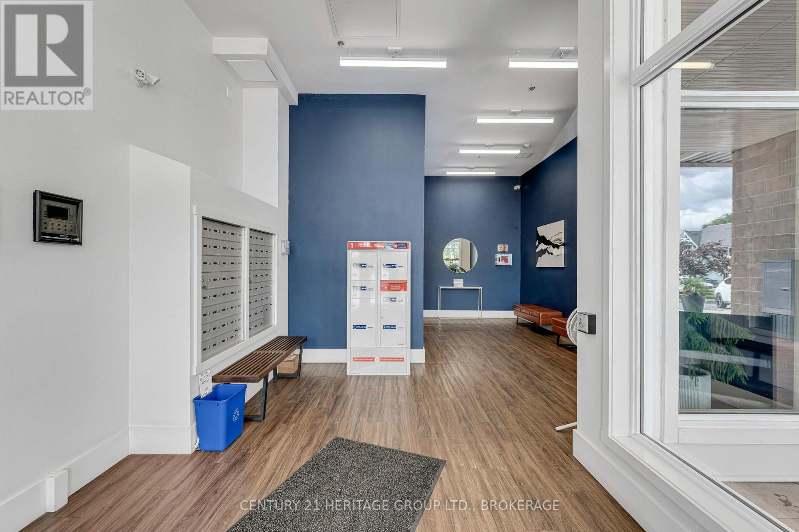 #312 130 WATER STREET - 41