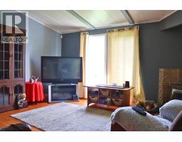 Family room - 72365 Highway 49, Rural Greenview No  16, M D  Of, AB T0H3N0 Photo 12