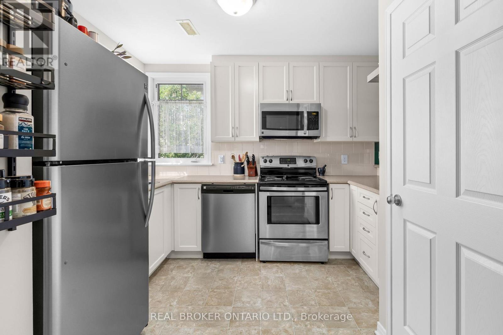3415 CAMBRIAN ROAD - Image 14