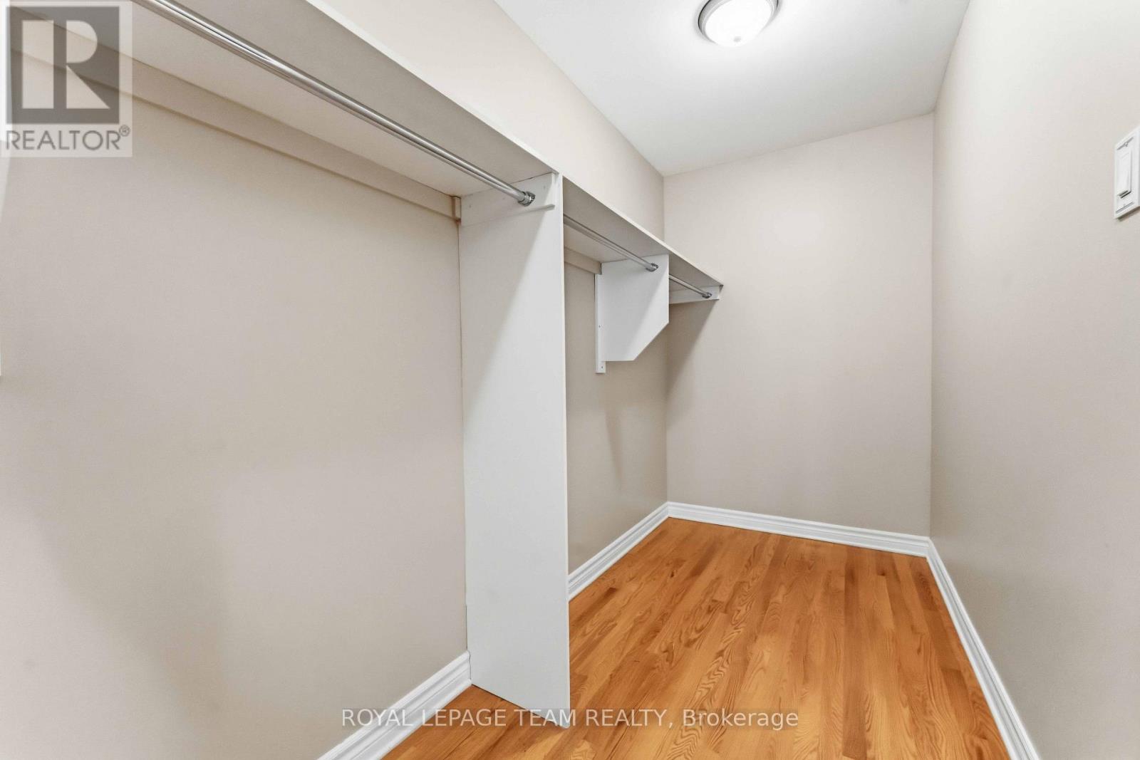 115 MOUNTBATTEN AVENUE - 17