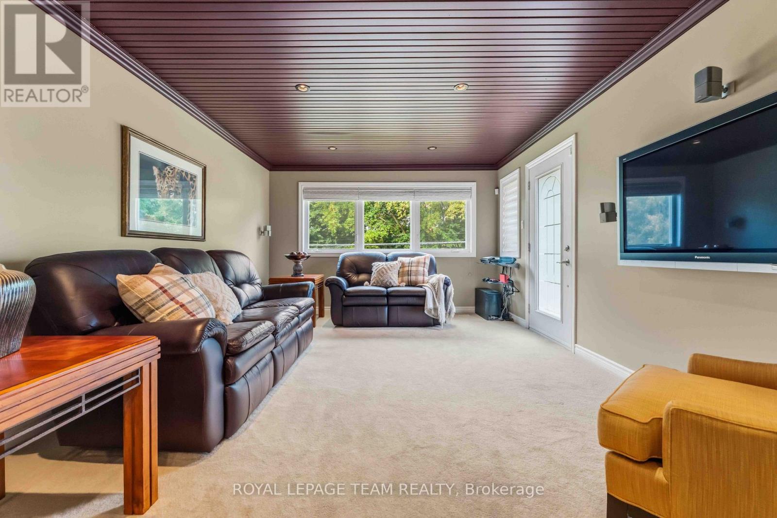 115 MOUNTBATTEN AVENUE - 23