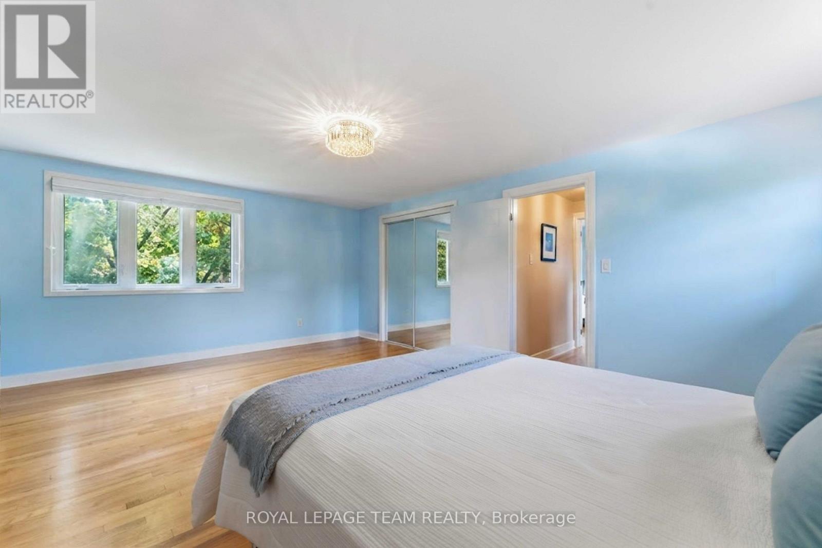 115 MOUNTBATTEN AVENUE - 27