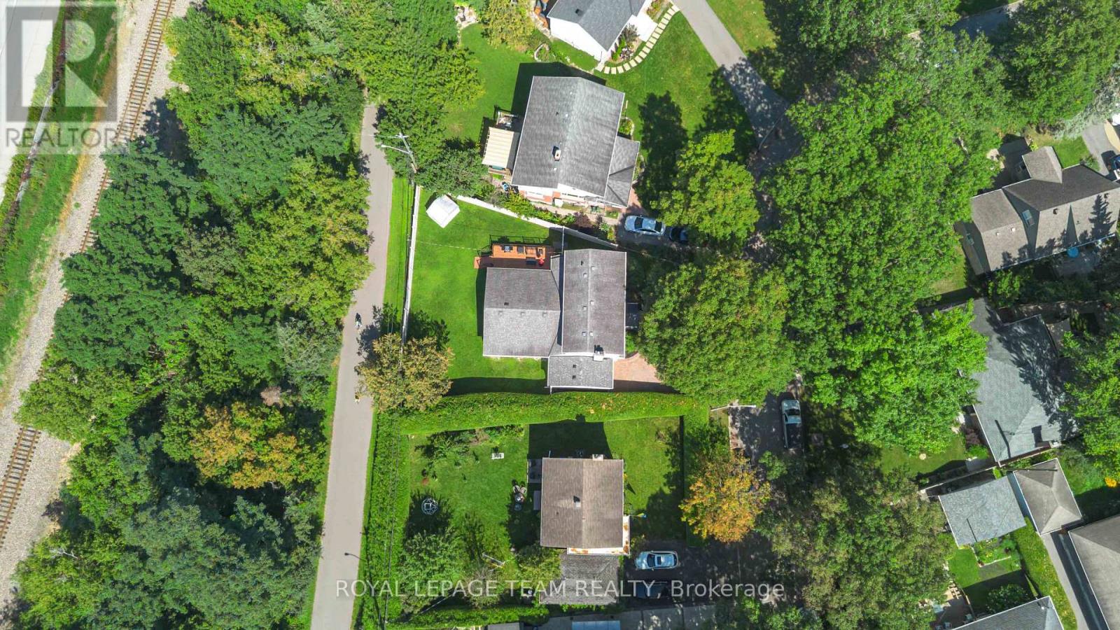115 MOUNTBATTEN AVENUE - 4