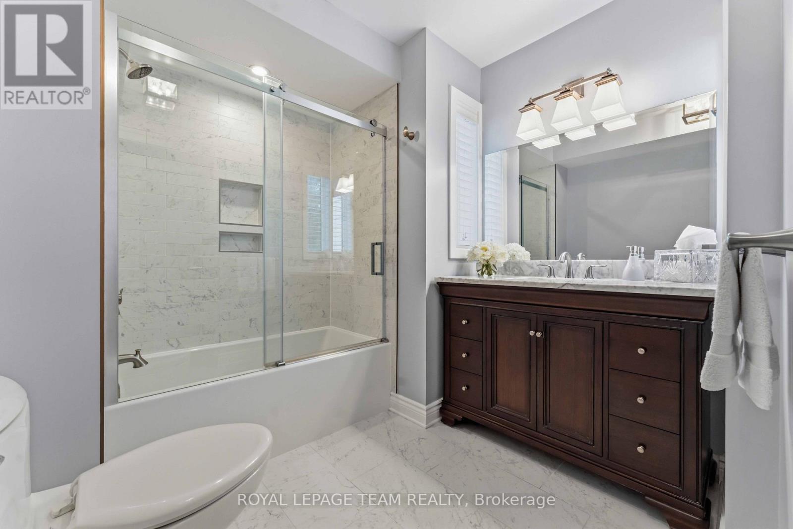 115 MOUNTBATTEN AVENUE - 8