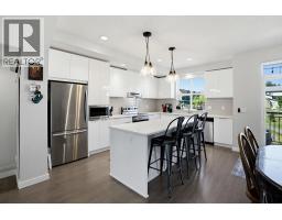2104 11295 Pazarena Place, Maple Ridge, BC V2X4K9 Photo 7