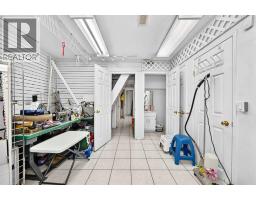 4pc Bathroom - 632 Marsh Road Ne, Calgary, AB T3E5B3 Photo 10