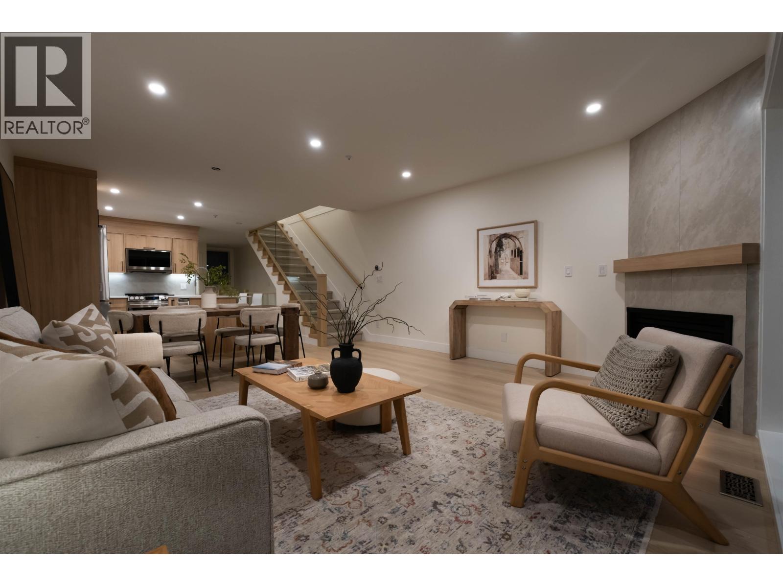 3350 COBBLESTONE AVENUE, Vancouver — photo 5