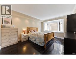 110 777 Eighth Street, New Westminster, BC V3M3S7 Photo 6
