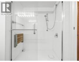 105 3191 Mountain Highway, North Vancouver, BC V7K2H4 Photo 17