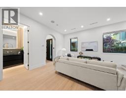 1 5034 Granville Street, Vancouver, BC V6M3B4 Photo 16