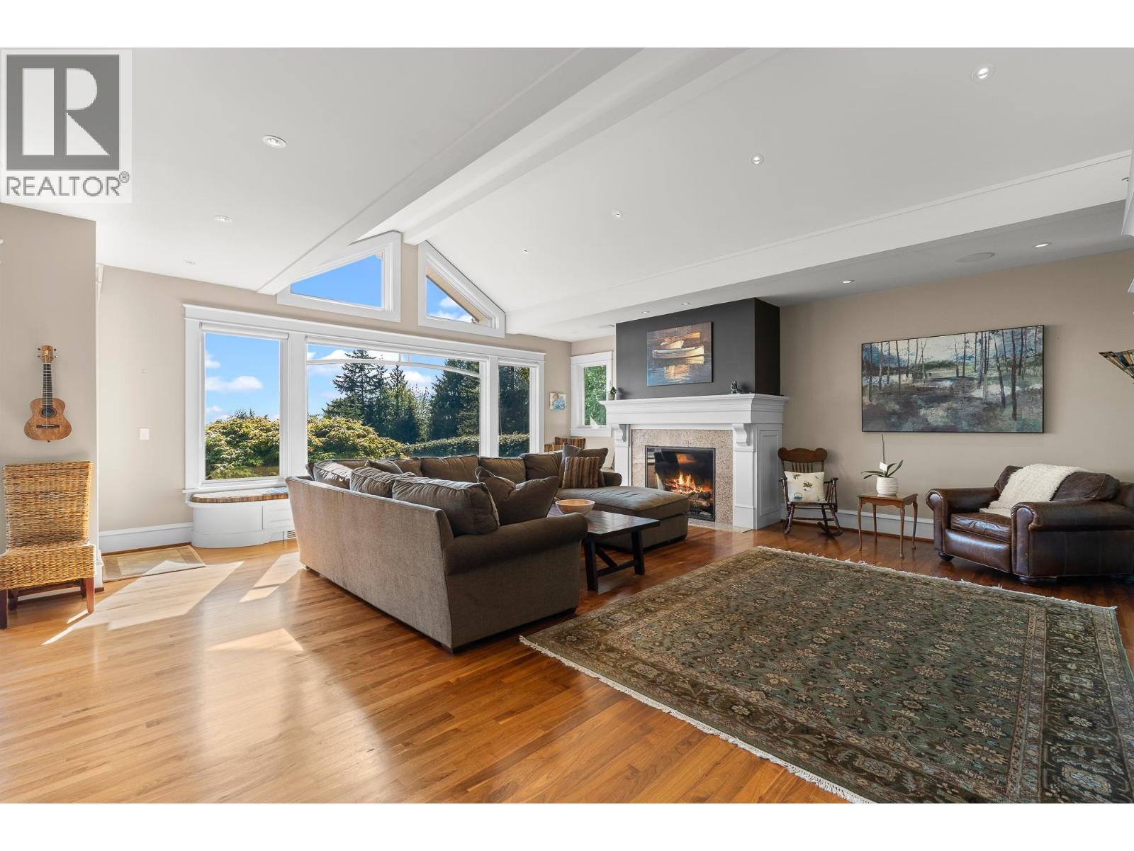 5168 REDONDA DRIVE, North Vancouver