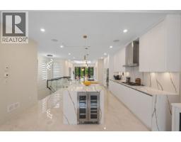 1126 Heywood Street, North Vancouver, BC V7L1H4 Photo 13