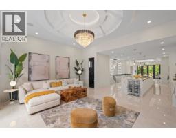 1126 Heywood Street, North Vancouver, BC V7L1H4 Photo 9