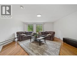 21513 Spring Avenue, Maple Ridge, BC V4R2K8 Photo 11