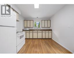 21513 Spring Avenue, Maple Ridge, BC V4R2K8 Photo 16