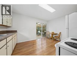 21513 Spring Avenue, Maple Ridge, BC V4R2K8 Photo 18
