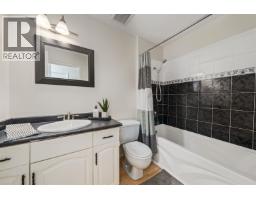 21513 Spring Avenue, Maple Ridge, BC V4R2K8 Photo 20