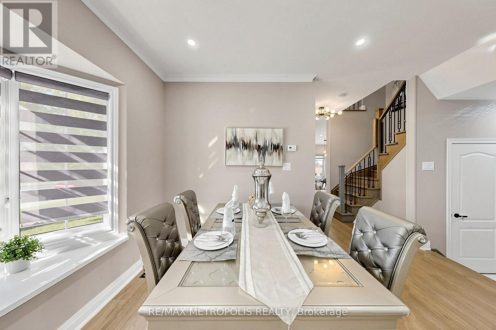 115 SANDWAY CRESCENT - 16