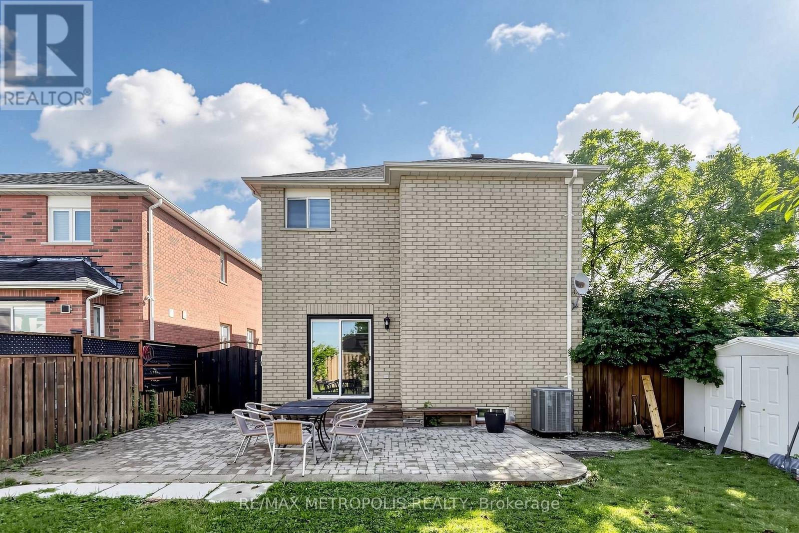 115 SANDWAY CRESCENT - Image 35